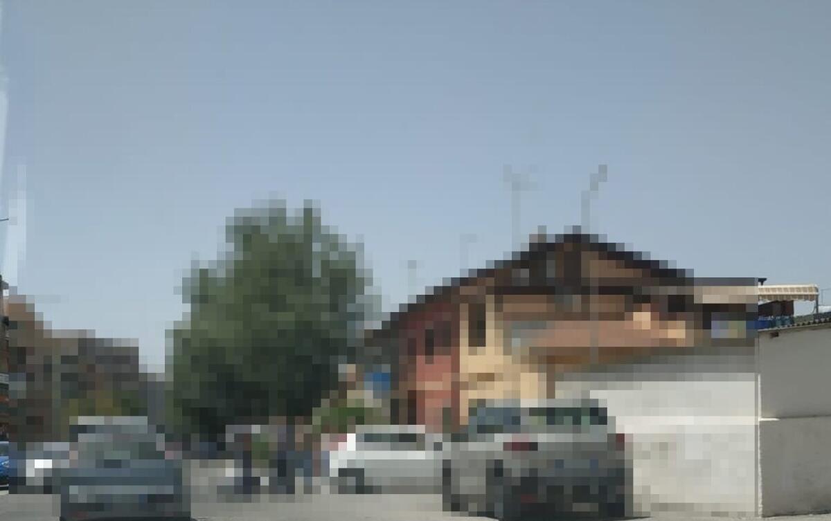 Incidente in via Venezia, impatto tra un'auto e una vespa - 