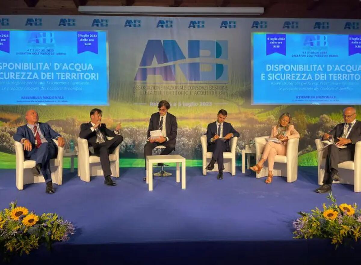 Acqua, Palermo (Acea) “Puntare su tecnologie e investimenti” - 