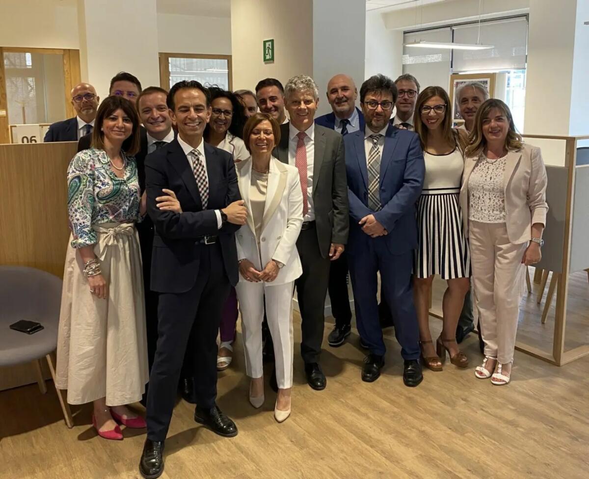 Unicredit, inaugurata la filiale di Caltanissetta Piazza Trento - 