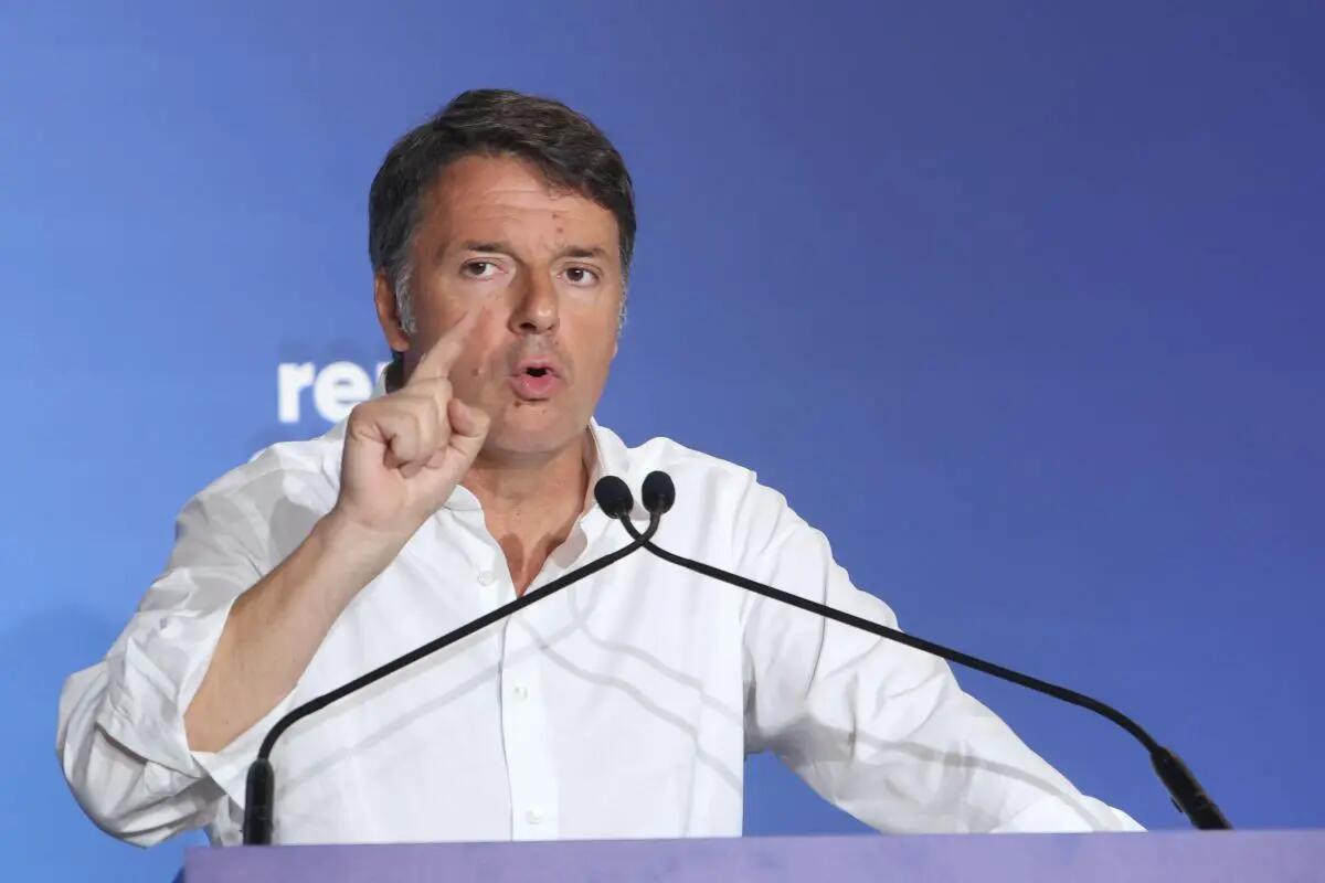 Renzi “Governo ha aumentato accise per dare soldi a squadre di Serie A” - 
