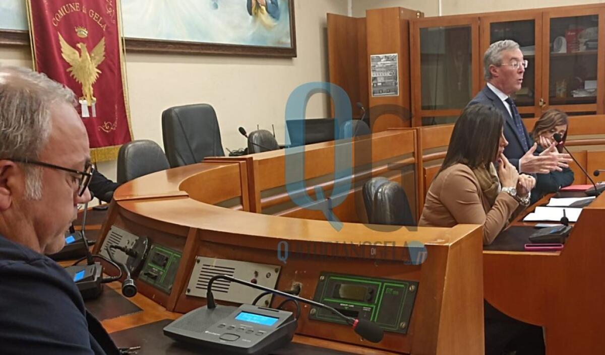 Tredici progetti passano da variazioni, "in aula a metà settembre": "Ruolo importante consiglio" - 