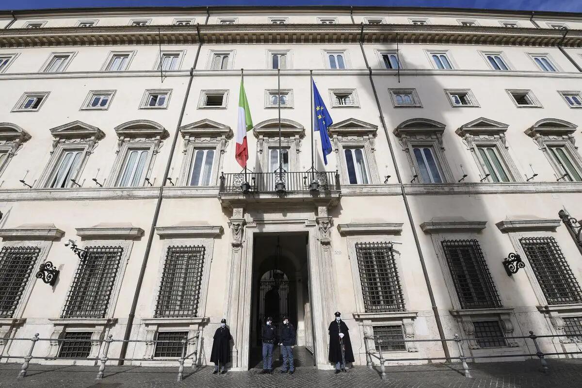Scuola, il Cdm autorizza oltre 62mila assunzioni a tempo indeterminato - 