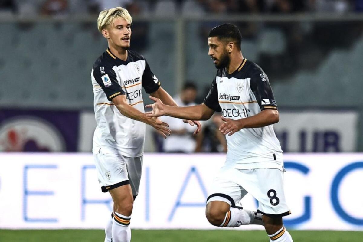 Il Lecce rimonta due gol, fermata sul 2-2 la Fiorentina - 