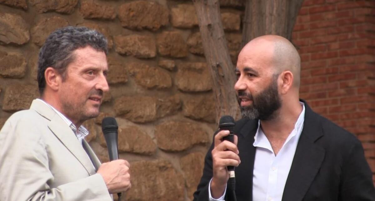 ''Beato Lui'', Buttafuoco racconta in città l'Arcitaliano Berlusconi - 