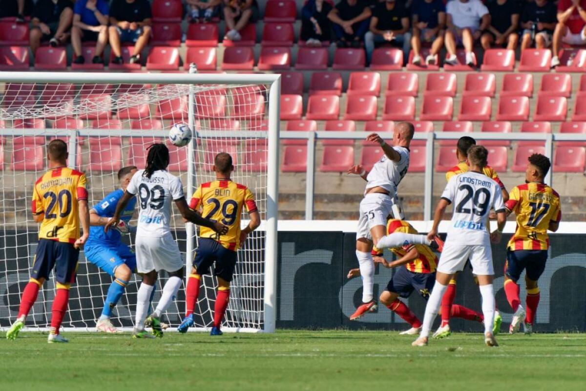 Napoli travolgente al “Via del Mare”, 4-0 sul Lecce - 
