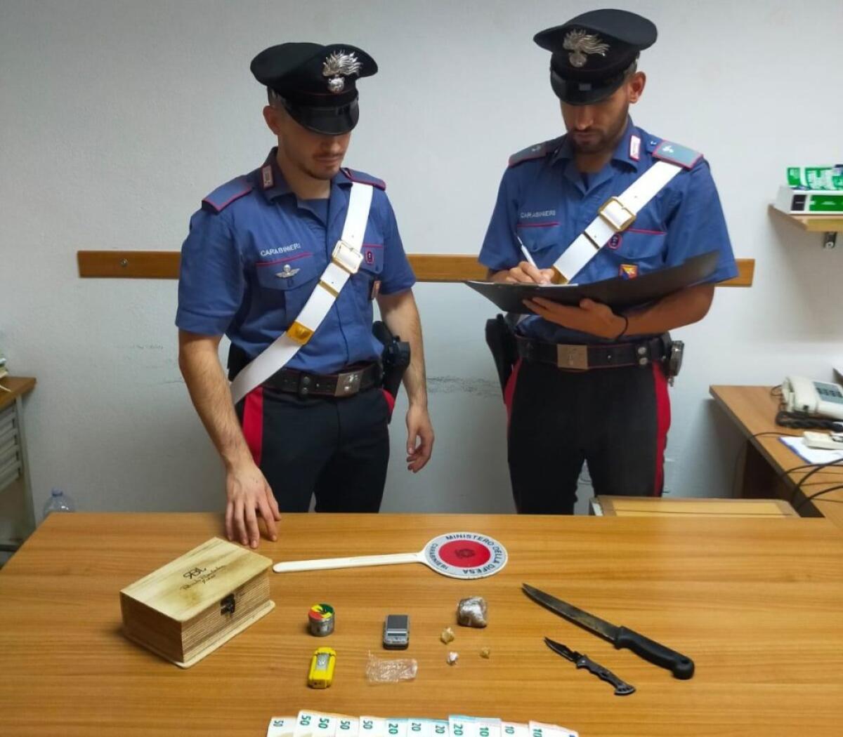 Hashish in casa, arrestato giovane: obbligo di presentazione - 