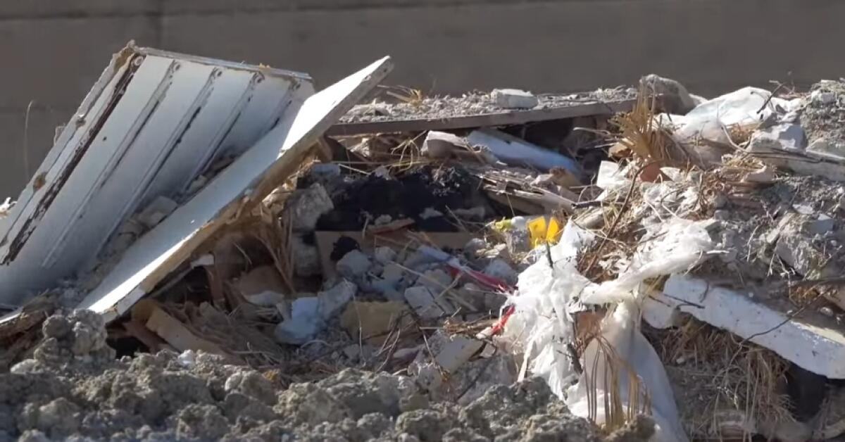 Rifiuti speciali interrati, smaltimento illecito in un'area sulla Gela-Butera -