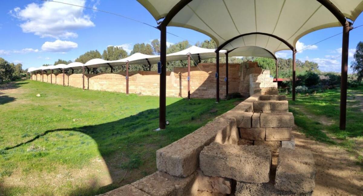 Stazione meteo e termosorveglianza nel laboratorio per la conservazione delle Mura Timoleontee - 