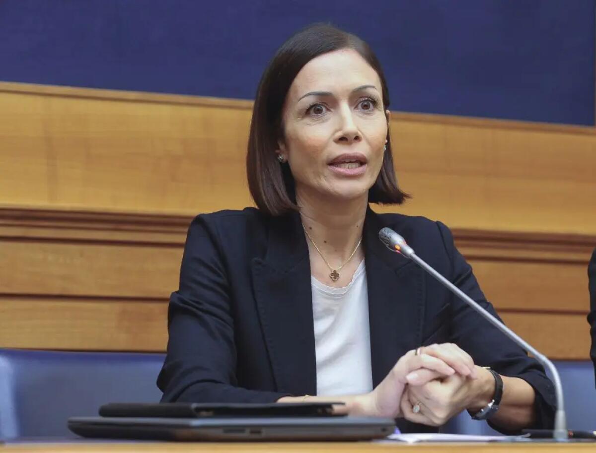 Carfagna “Lotta contro violenza sulle donne diventi priorità condivisa” - 