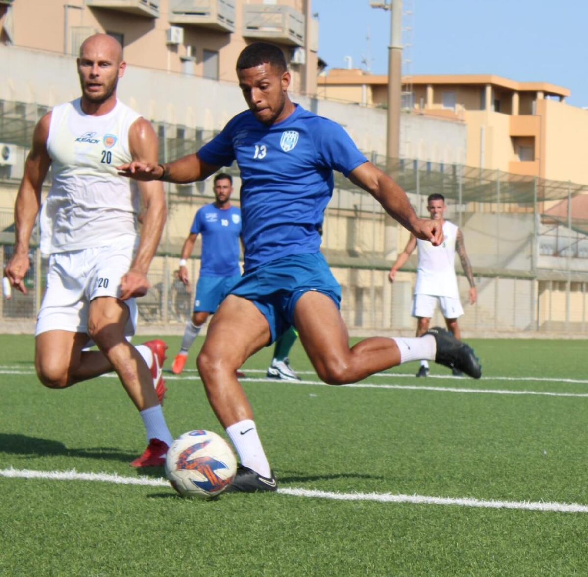 Il Gela cade a Siracusa 3-1, rosso a D'Agosto e D'Amico - 