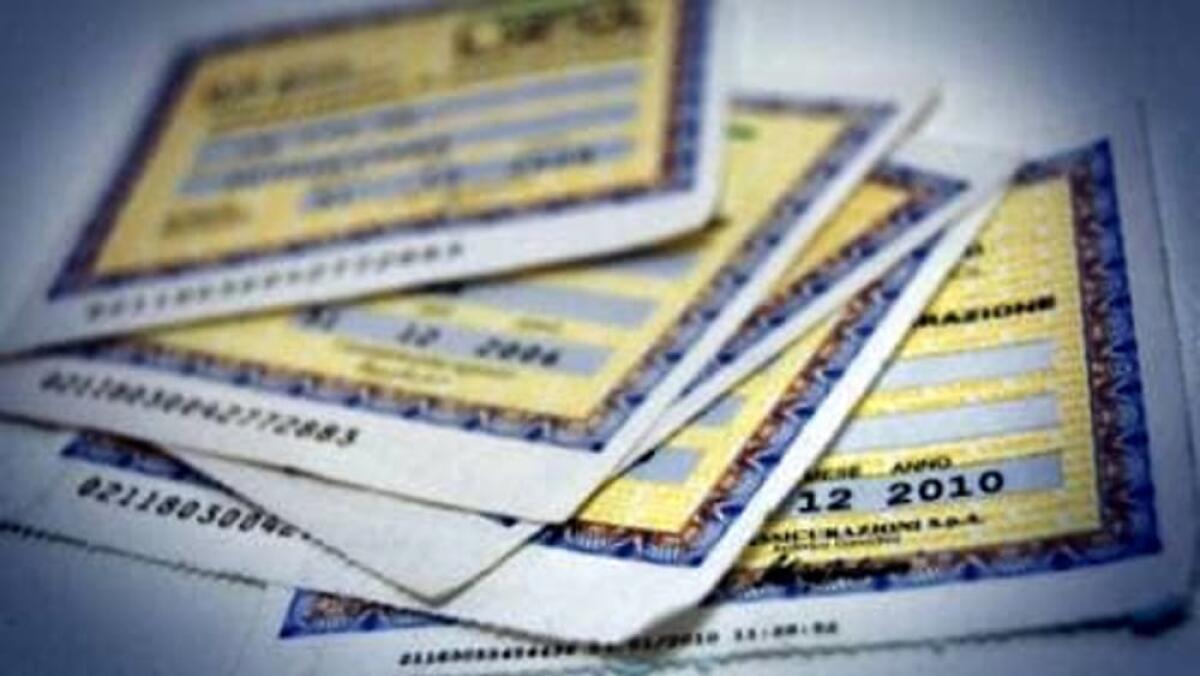 "Non c'è l'obbligo della certificazione assicurativa cartacea", annullata multa salata - 