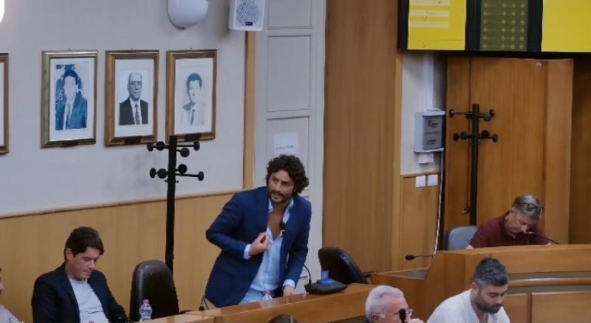 Macchitella lab, aula senza Eni, Kore e Sicindustria: centrodestra, "schiaffo di Greco al consiglio" - 