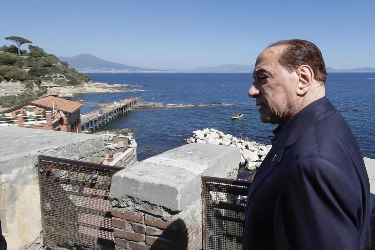 I figli di Berlusconi accettano l’eredità - 