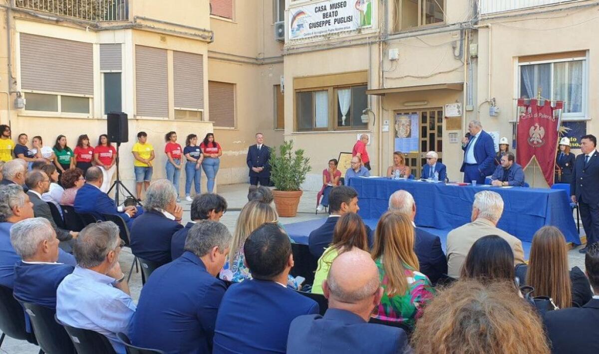 Don Puglisi, seduta straordinaria del Consiglio comunale di Palermo a Brancaccio - 