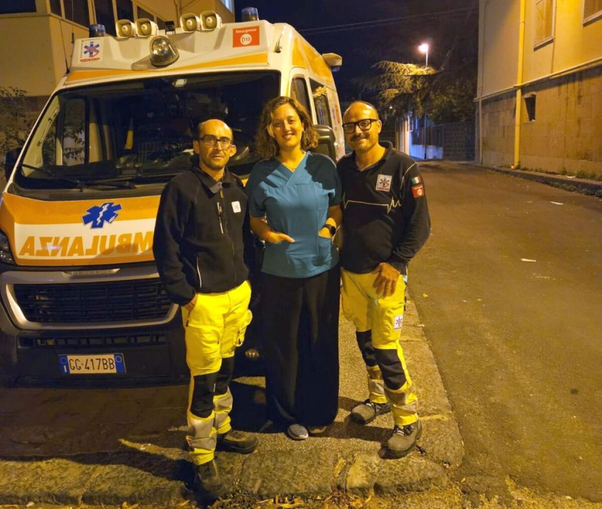 Parto in ambulanza nel catanese, encomio Seus a soccorritori del 118 -