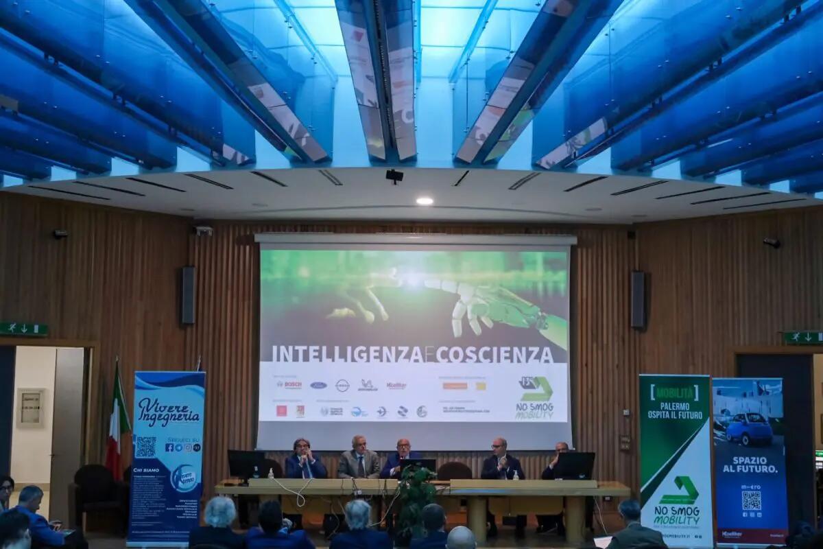 Mobilità sostenibile, esperti e studenti a confronto a No Smog Mobilty - 
