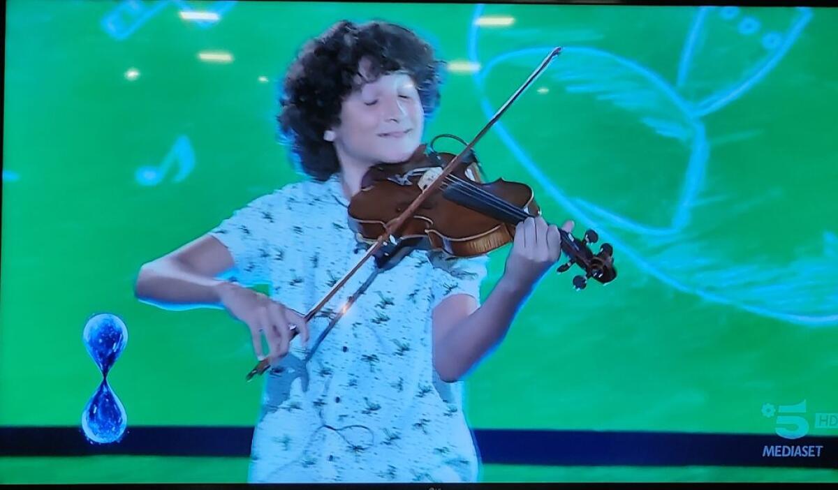 Samuele incanta con il suo violino a "Tu si' que Vales" - Samuele Palumbo