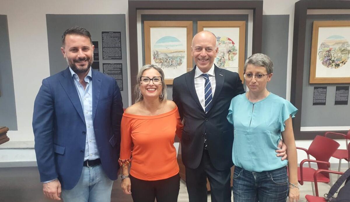"Tavolo con tutte le forze avverse alla destra", Di Paola: "Costruiamo progetto di prospettiva" - I senatori Damante e Lorefice, il parlamentare Ars Di Paola e il consigliere comunale Virginia Farruggia