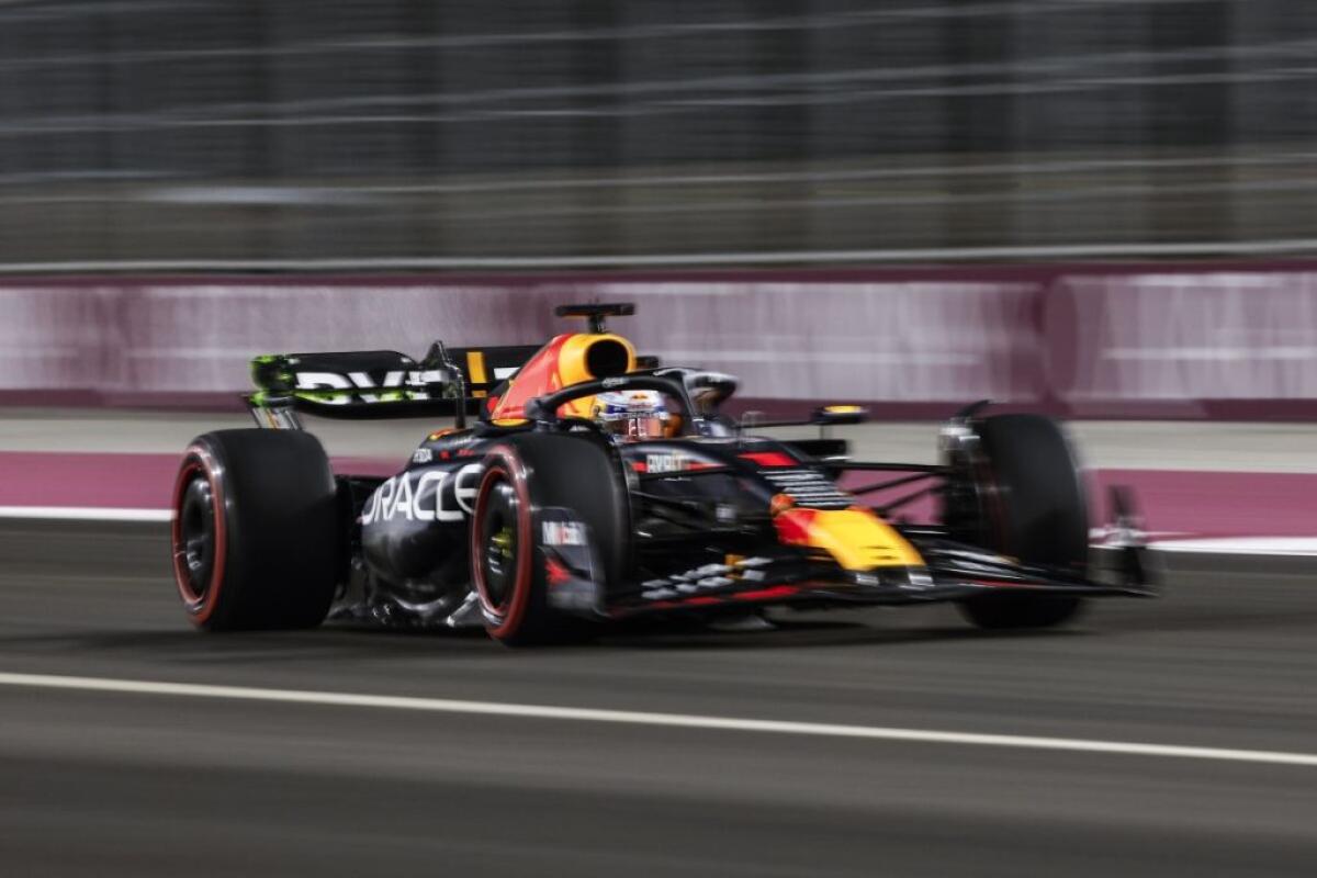 Pole Verstappen in Qatar, Leclerc quinto in griglia - 