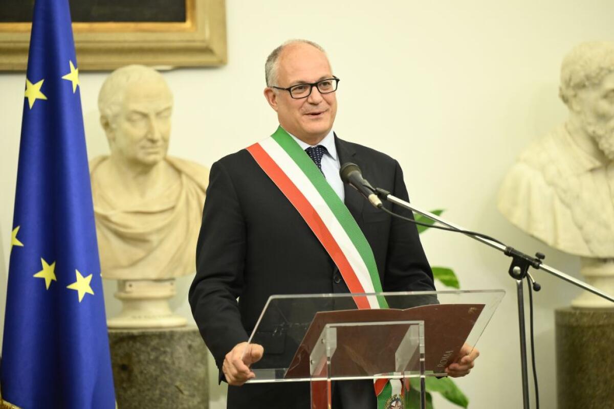 Gualtieri “Disagi inevitabili ma dopo i cantieri Roma sarà più moderna” - 