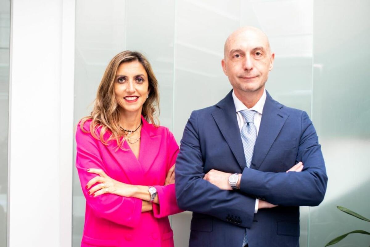 Nuovo molo trapezoidale del porto di Palermo, negozi e marchi d’eccellenza - 