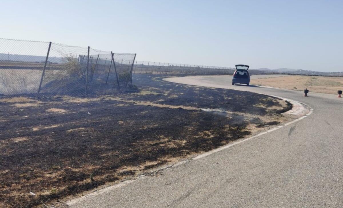 Fiamme all'interno del circuito del kartodromo, rogo concentrato nelle vie di fuga -
