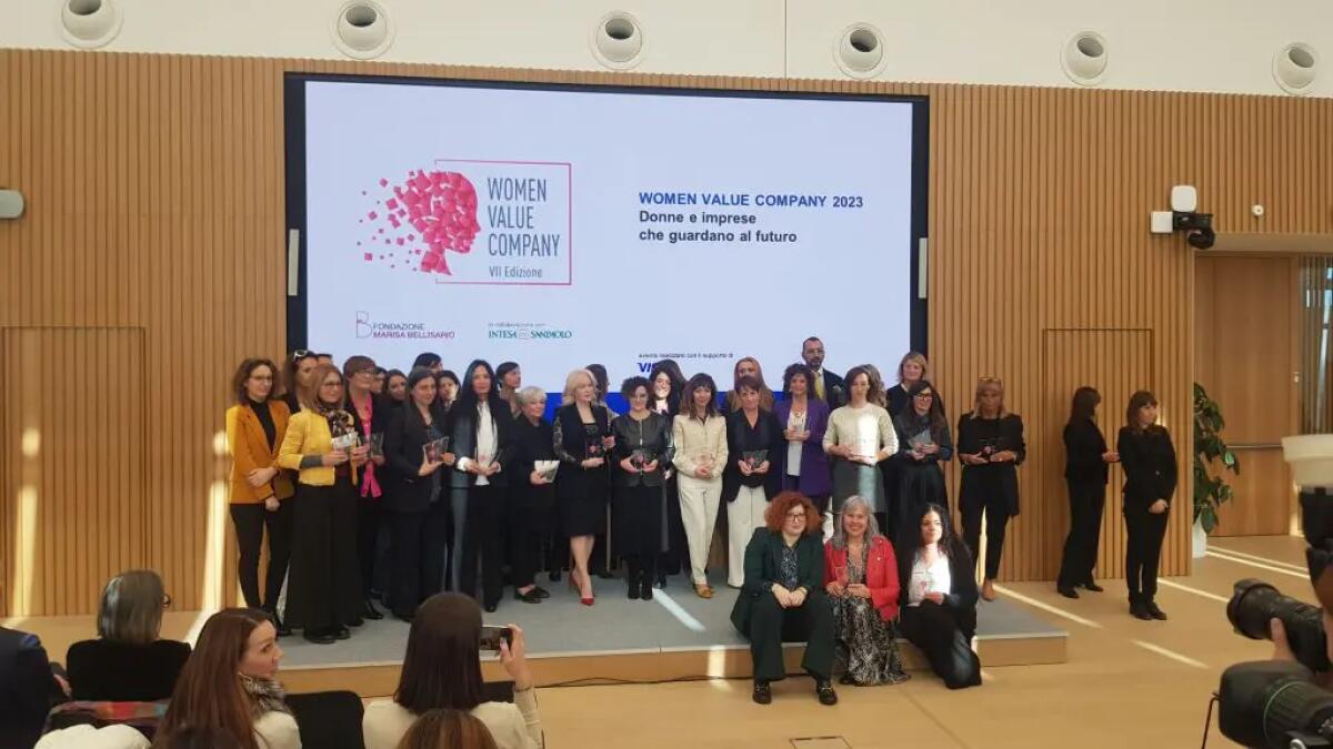 Women Value Company, Intesa Sanpaolo premia le imprese al femminile - 