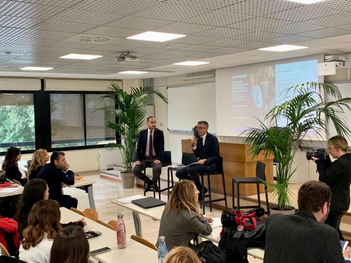 Dalla ricerca accademica un progetto contro le discriminazioni a scuola -