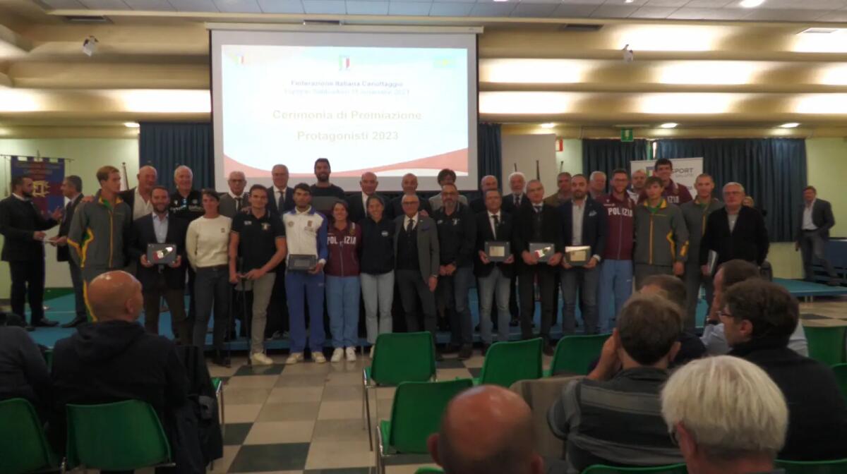 Canottaggio, a Lignano la FIC premia i protagonisti della stagione - 