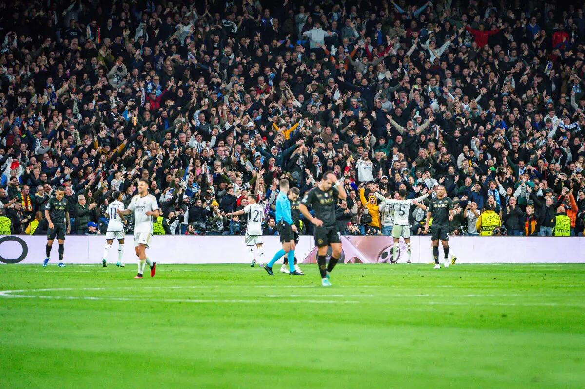 Il Napoli crolla nel finale, il Real vince 4-2 al Bernabeu - 