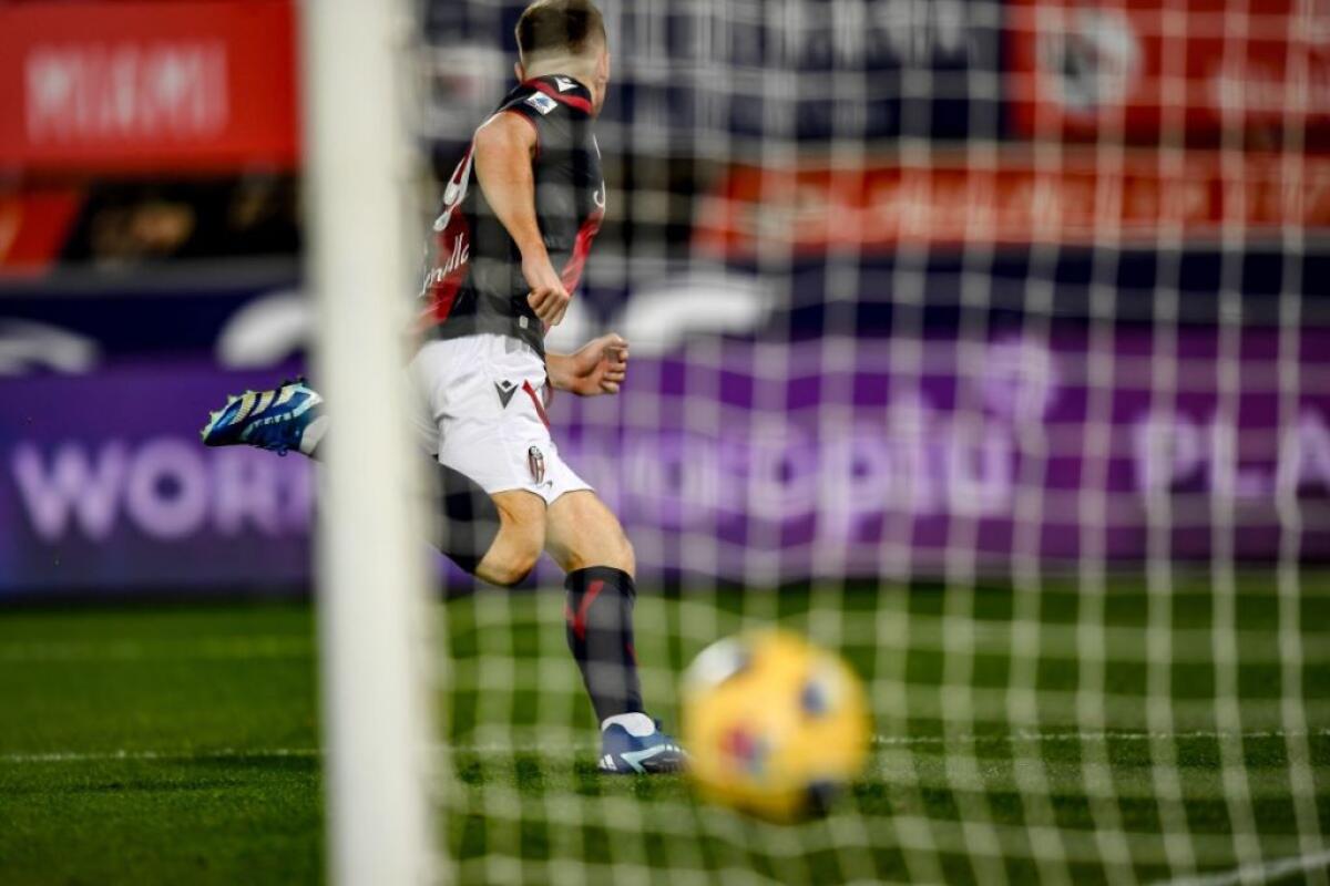 Bologna sempre più in alto, Lazio battuta per 1-0 - 