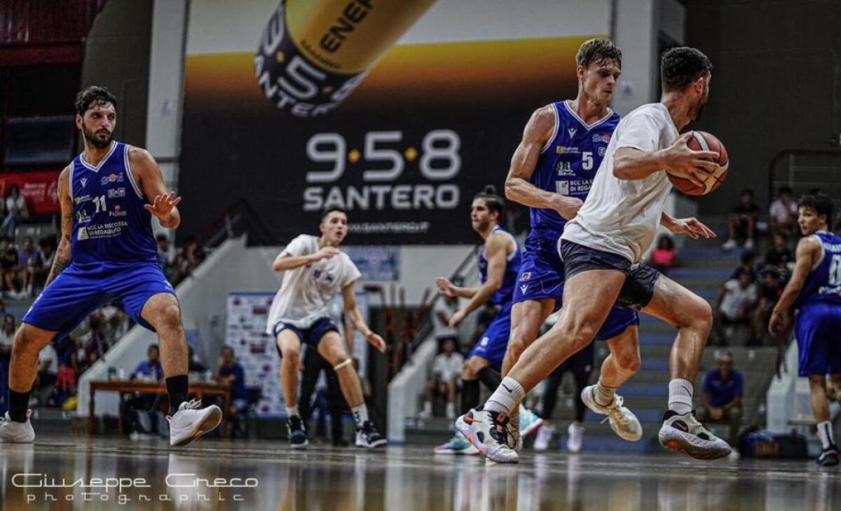 Basket, la Melfa's guarda avanti dopo i due ko in trasferta - Foto di Giuseppe Greco