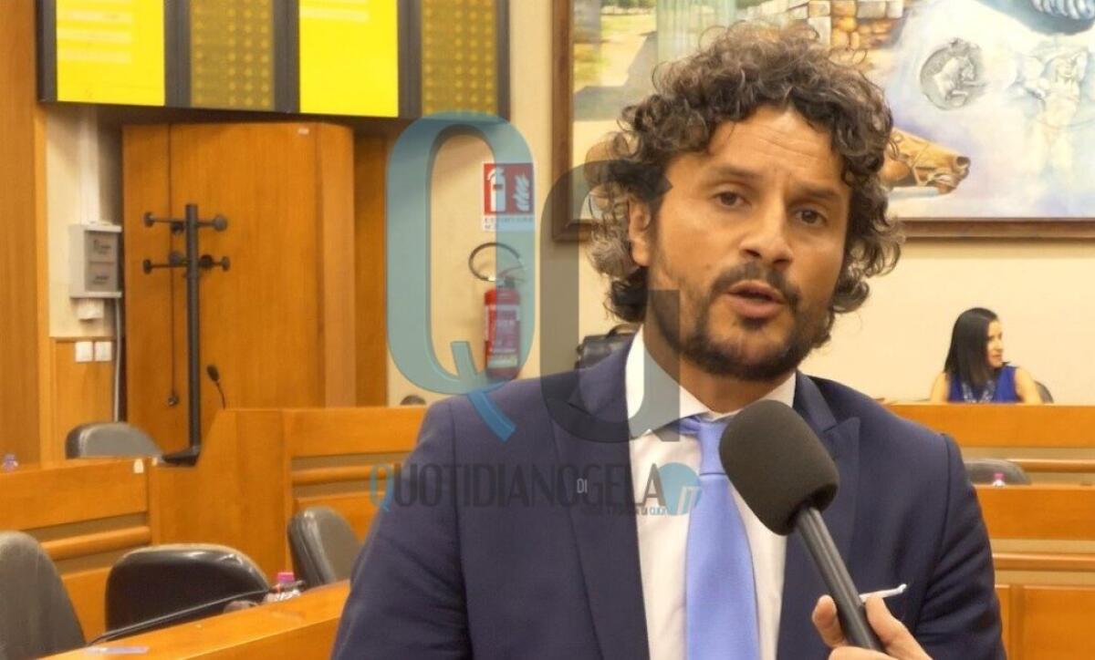 "Amministrazione ha causato dissesto organizzativo", Scerra: "Progressisti? Hanno salvato Greco" - Il consigliere FdI Salvatore Scerra