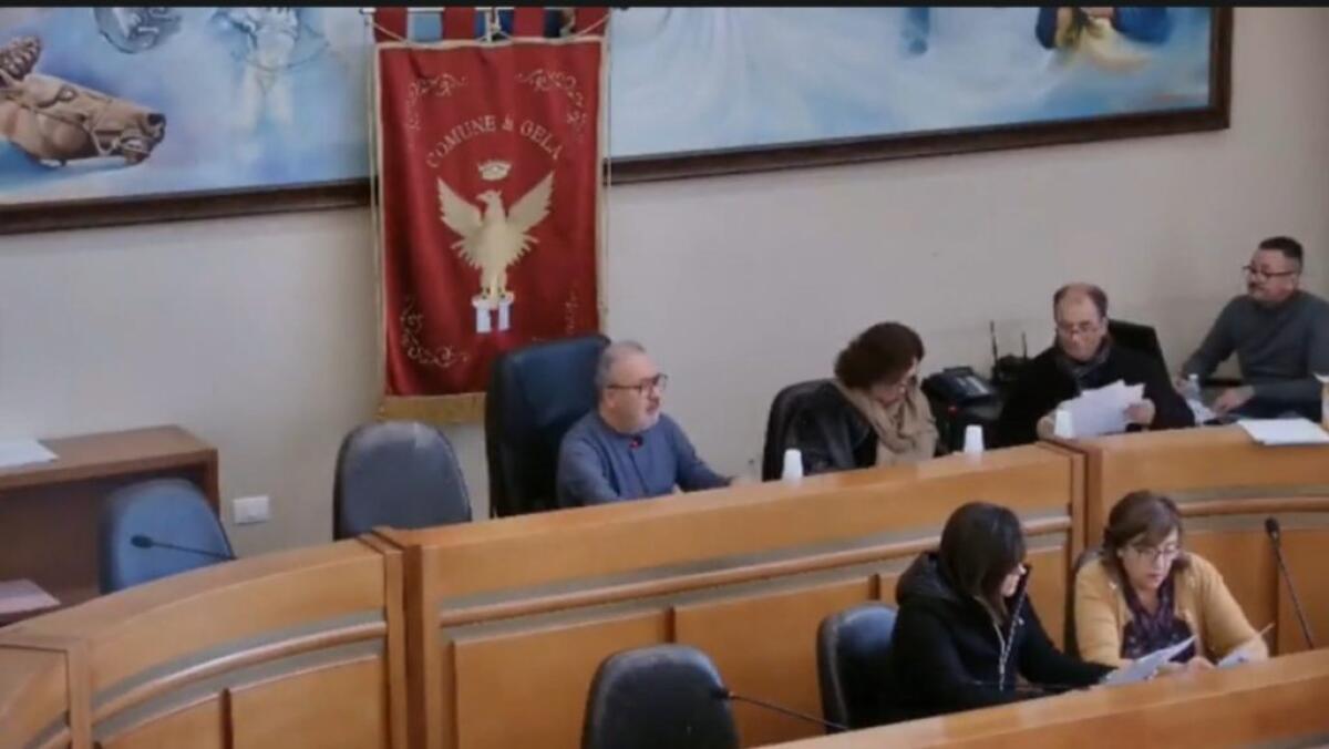 Imu e Irpef dopo il dissesto, il consiglio di sabato non dà risposte: solo cinque presenti - 