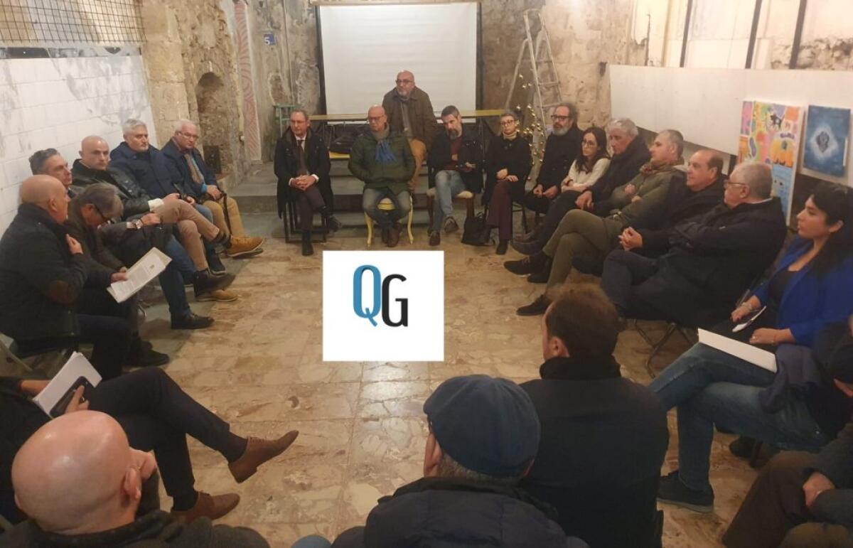 Il progetto per la città va avanti, l'agorà non si scioglie: entro fine gennaio le tappe decisive - Un incontro dell'agorà