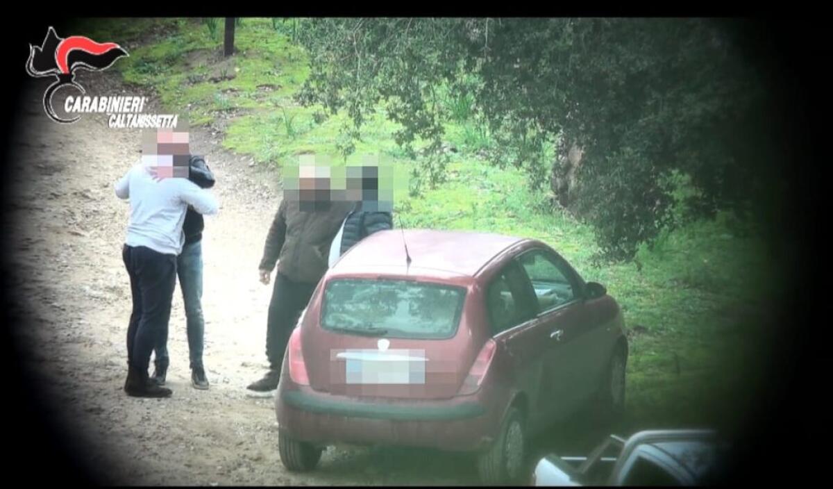 I fratelli Musto capi del clan: armi dai gelesi, coinvolti anche un poliziotto e un carabiniere -