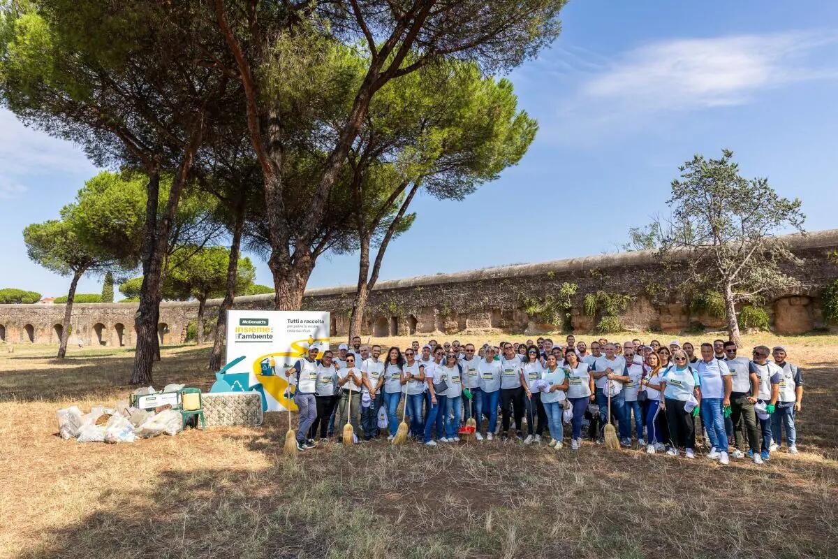 McDonald’s raccoglie 13 tonnellate rifiuti in 160 tappe in tutta Italia - 