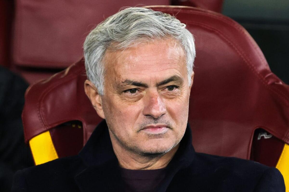 Mourinho “Napoli sempre forte, sono i campioni d’Italia” - 