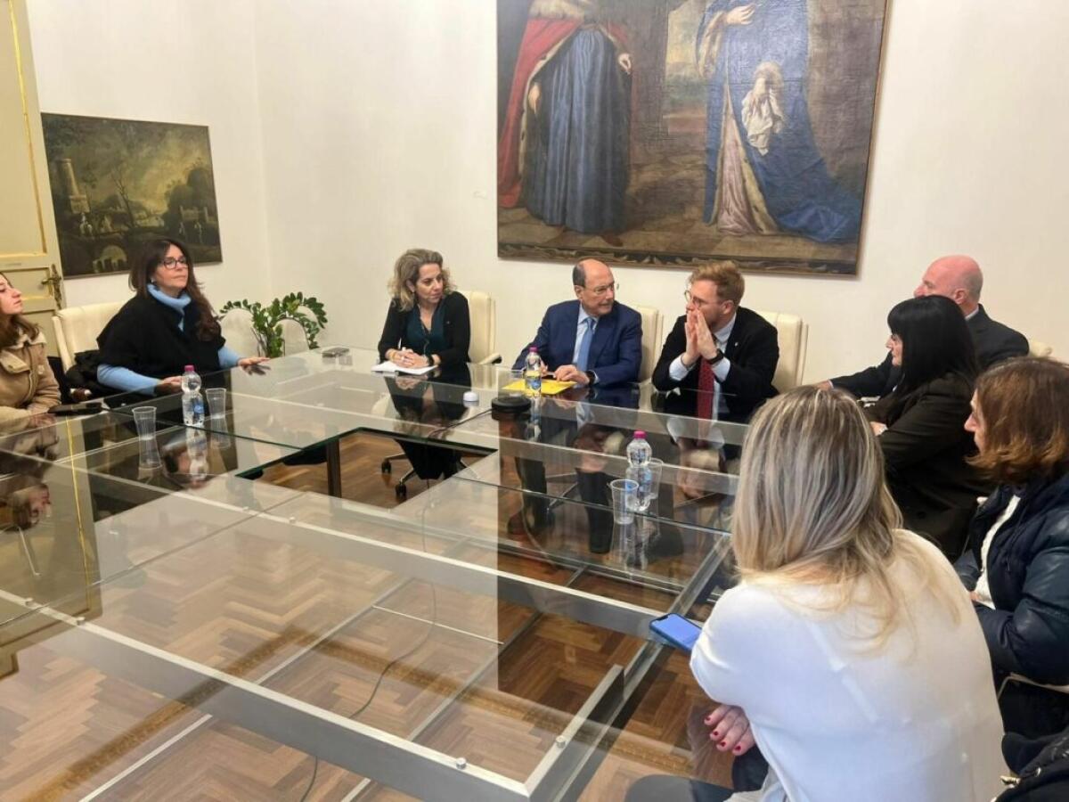 Schifani riceve delegazione “vittime incendi”, verso soluzione querelle con Roma - 