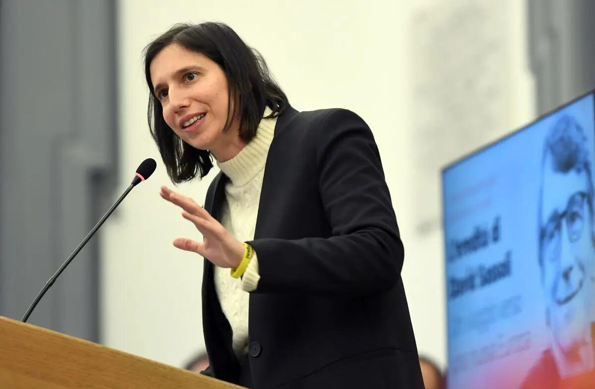 Europee, Schlein “La nostra sfida è fermare l’onda nera” - 