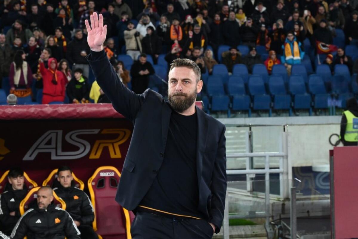 Esordio con vittoria per De Rossi, Roma-Verona 2-1 - 