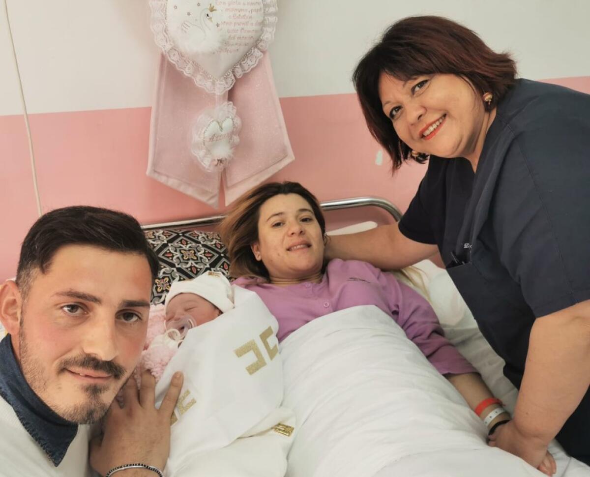 Azzurra Palumbo è la prima nata del 2024, il 2023 si è chiuso con un altro fiocco rosa - 