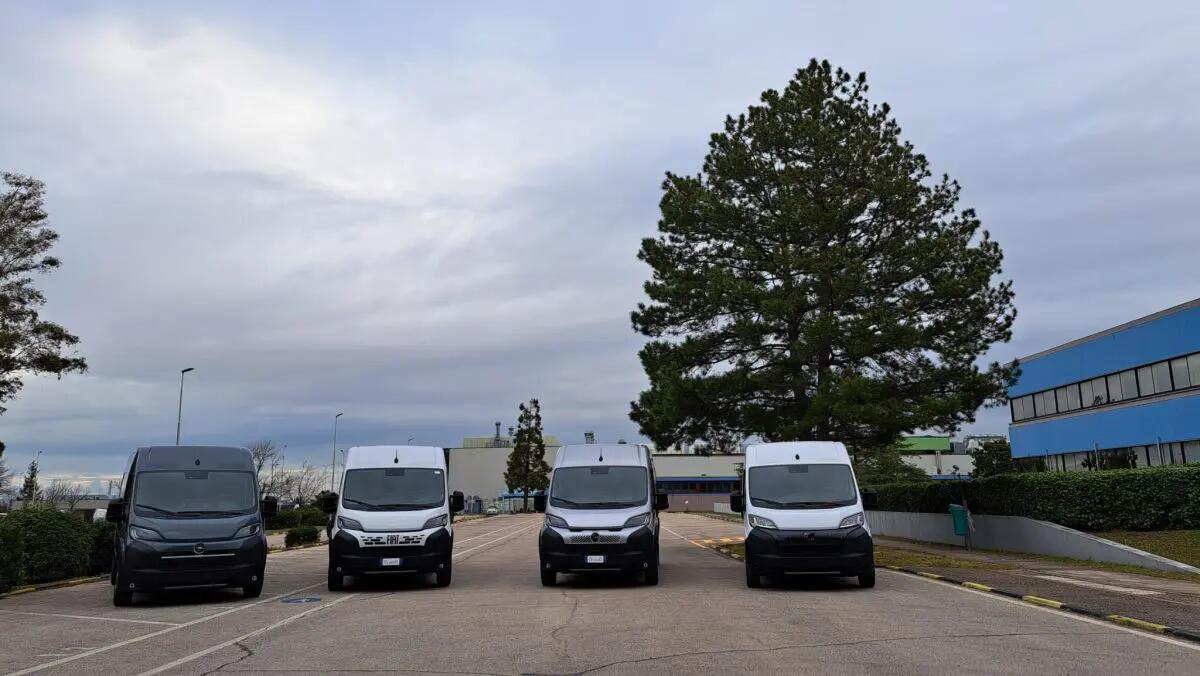 Stellantis, Tavares ad Atessa conferma impegno del gruppo sugli Lcv - 