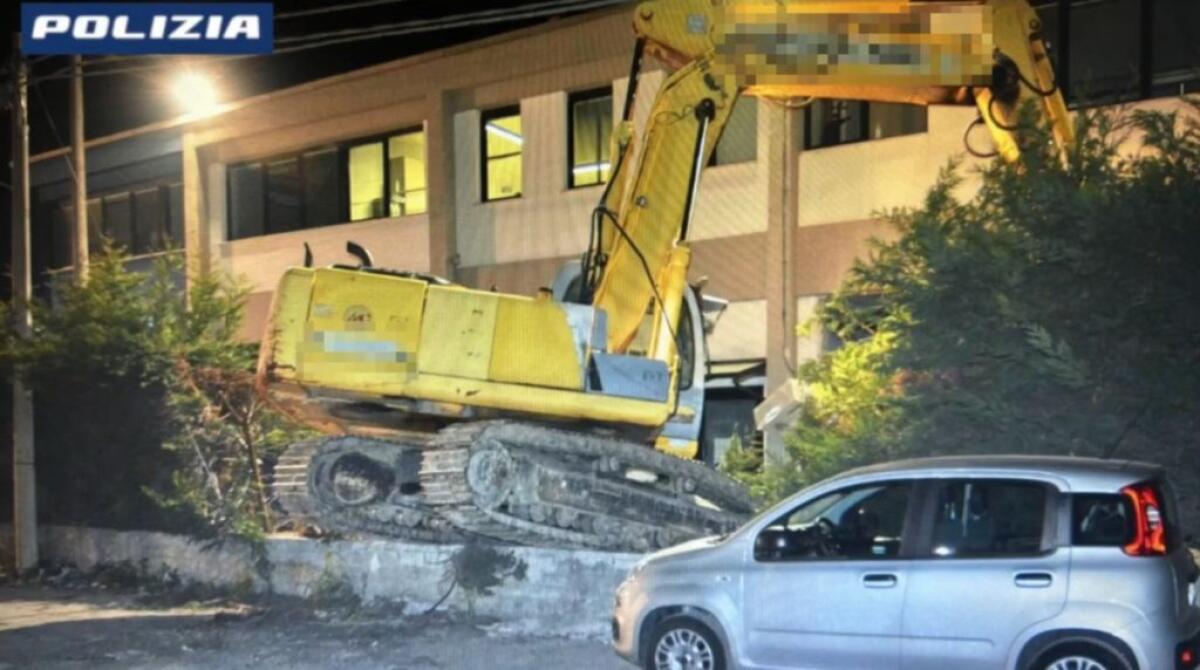 Assalto armato a Istituto di vigilanza, 6 arresti per colpo milionario -
