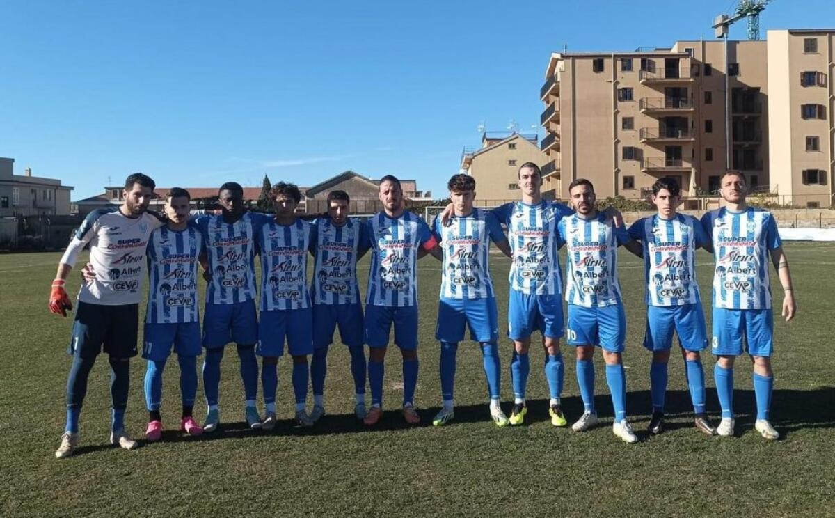 Il Gela in nove esce sconfitto da Enna ma sfiora l'impresa - 