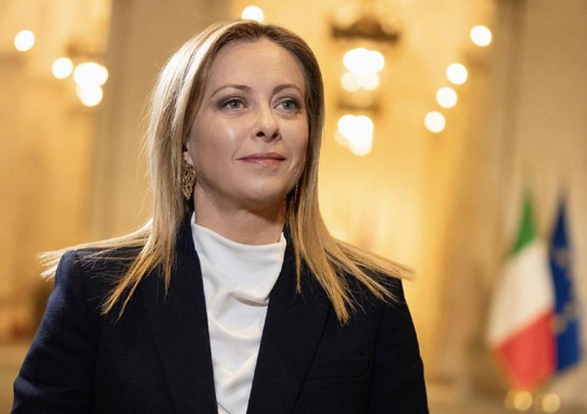 Meloni ironizza “Ho perso e non posso affogare i dispiaceri nell’alcol. I cittadini scelgano chi governa” - 