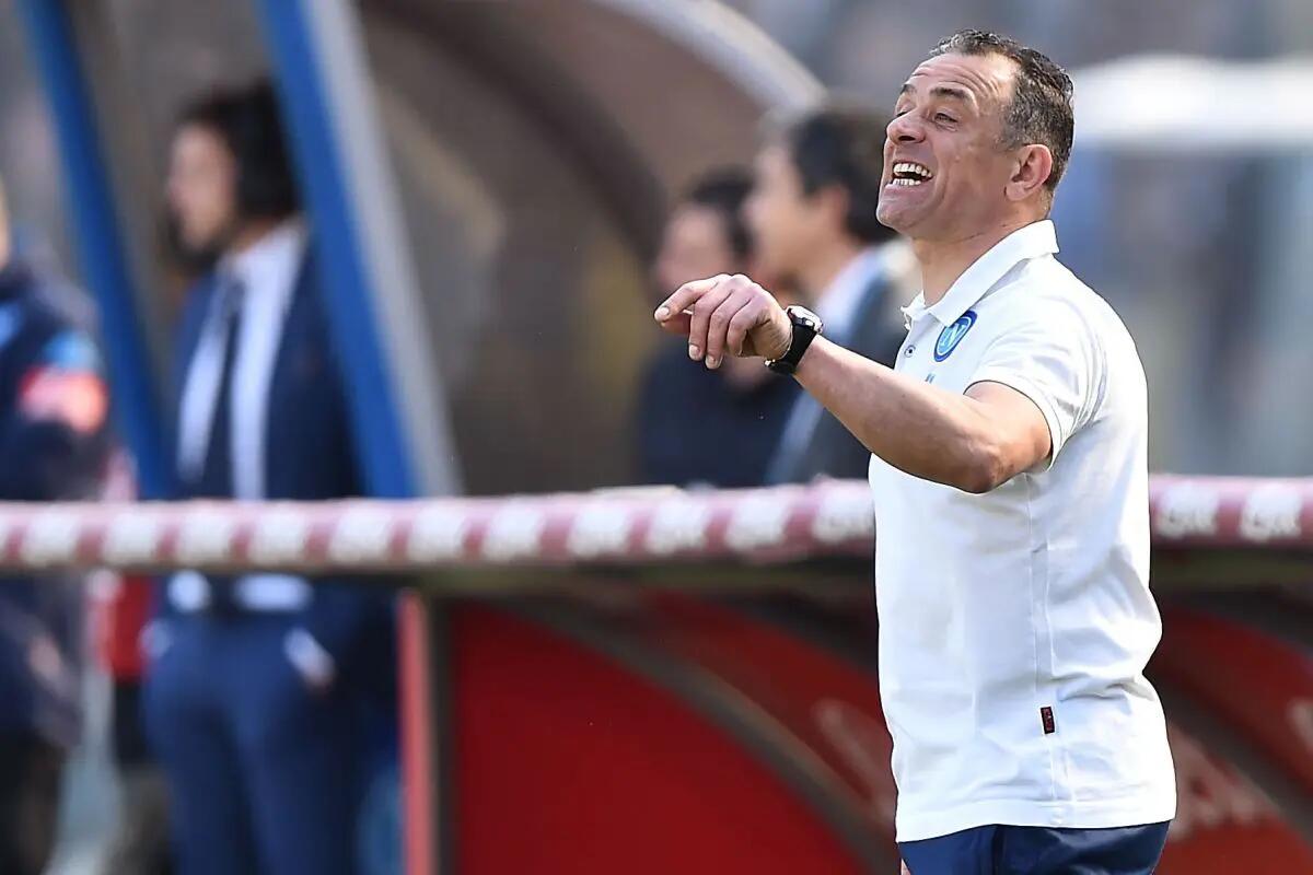 Calzona al debutto col Barça “Niente paura, il Napoli è forte” -