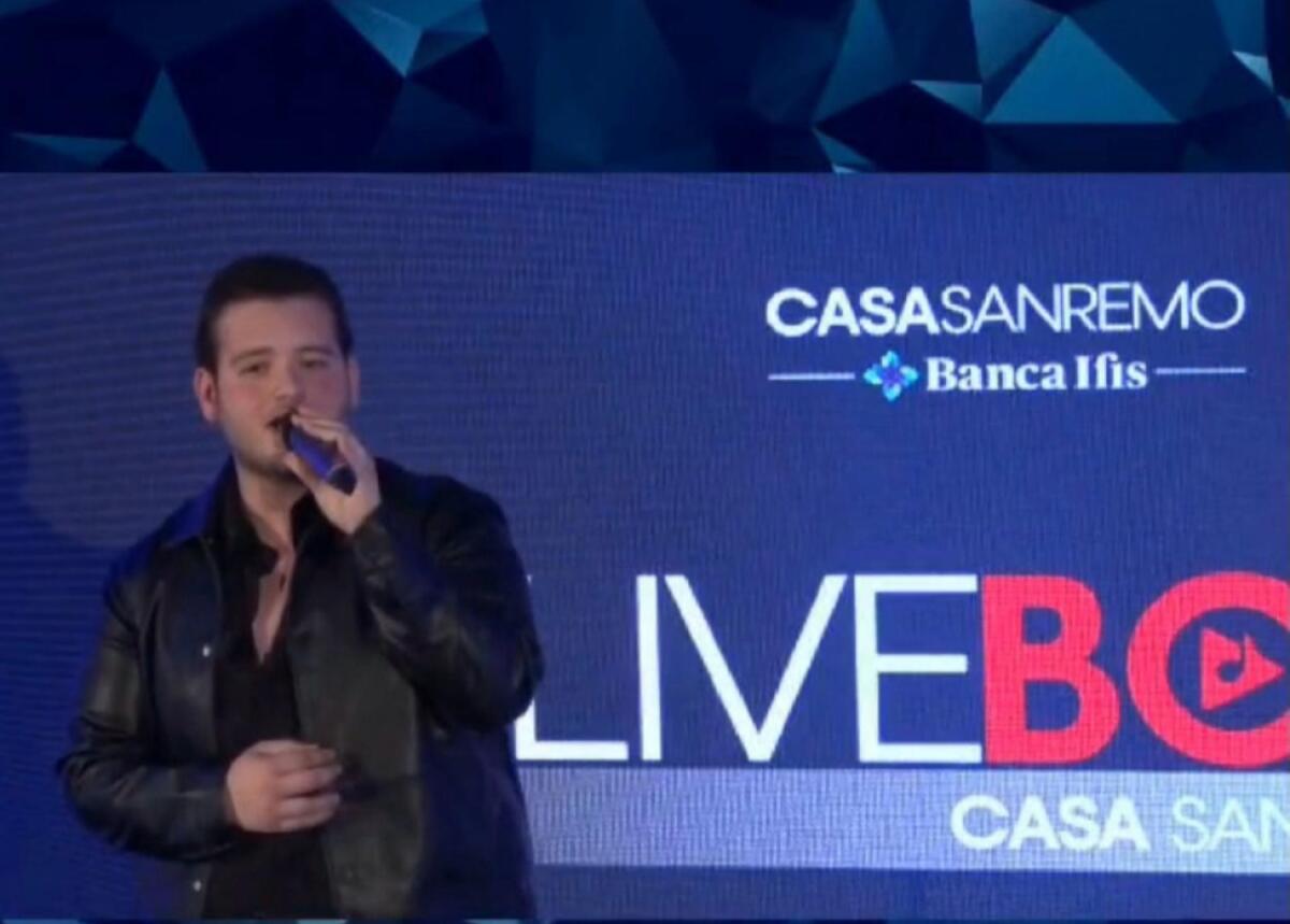 "La nostra sfida", con il nuovo brano Verdone arriva a "Casa Sanremo" - 