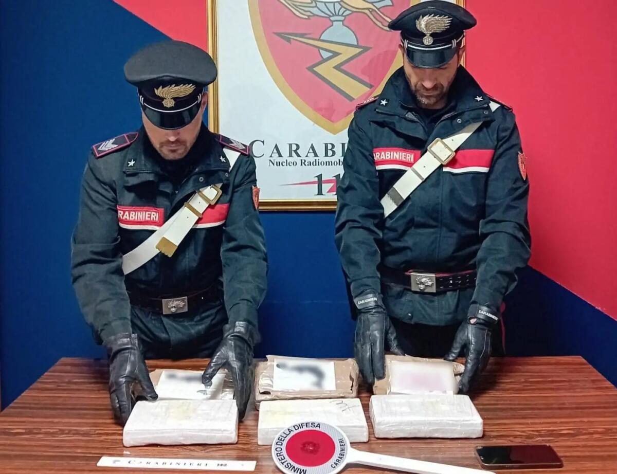 Sbarca a Messina con oltre 3 chili di cocaina, arrestata - 