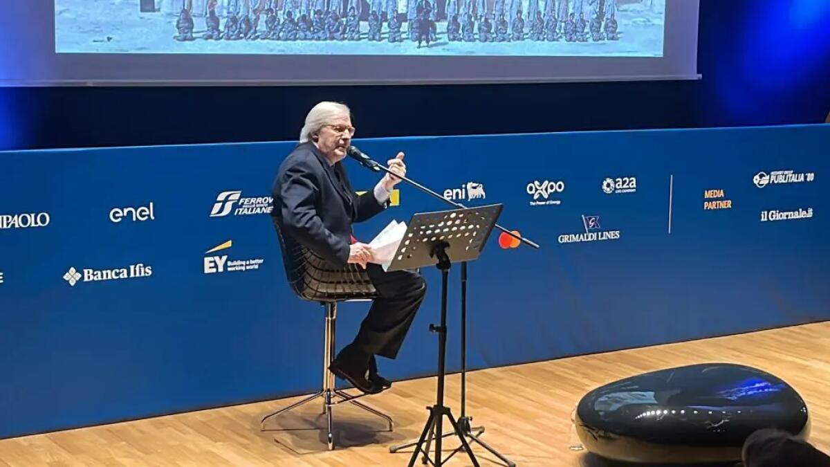 Sgarbi “Mi dimetto da sottosegretario” - 